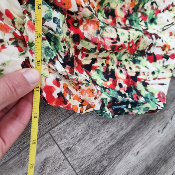 Gorgeous Colorful Floral Maxi Dress - Small - Picture 7 of 10